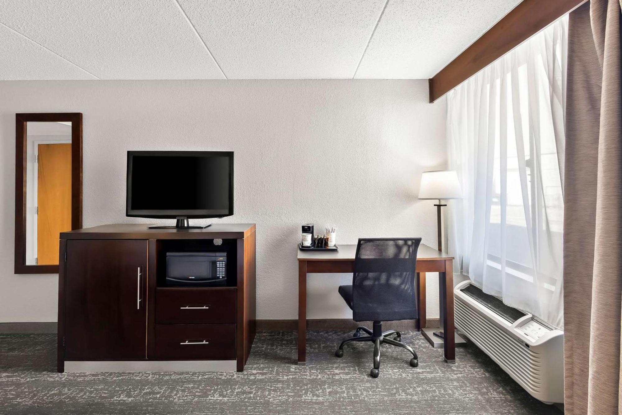 Best Western Luxbury Inn Fort Wayne Exteriér fotografie