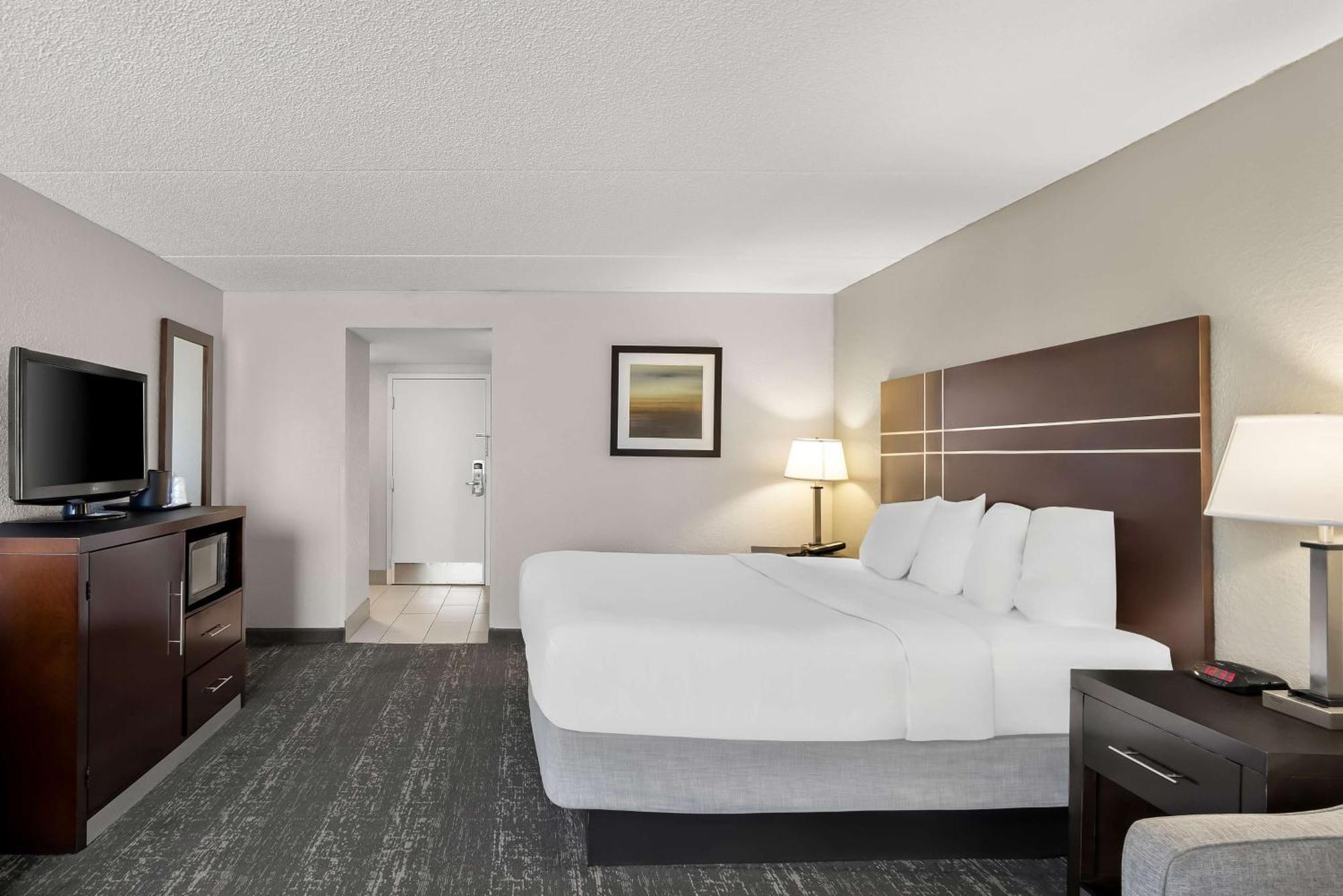 Best Western Luxbury Inn Fort Wayne Exteriér fotografie