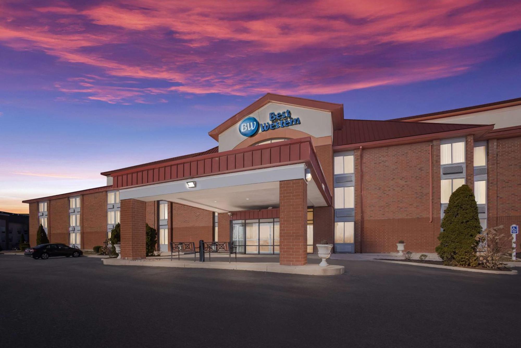 Best Western Luxbury Inn Fort Wayne Exteriér fotografie